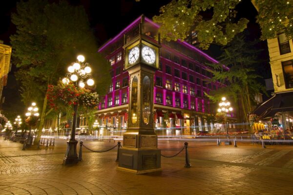 Vancouver Highlights - Private Group of 2 People