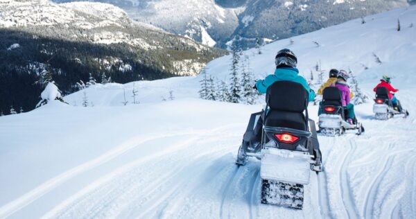 Fresh Tracks Snowmobile Tour ‚Äì Beginner